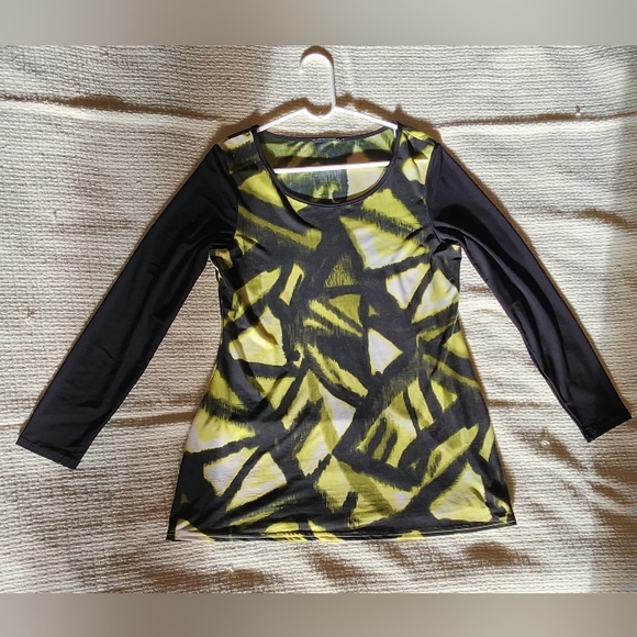 Geometic Women's Long sleeve Tunic, Size L - Picture 6 of 6